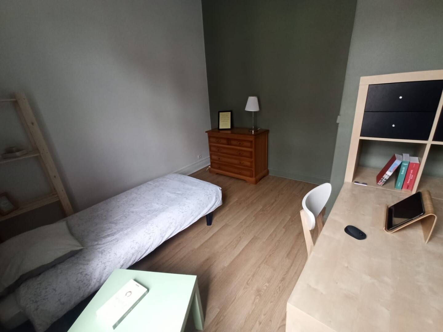 Room 3