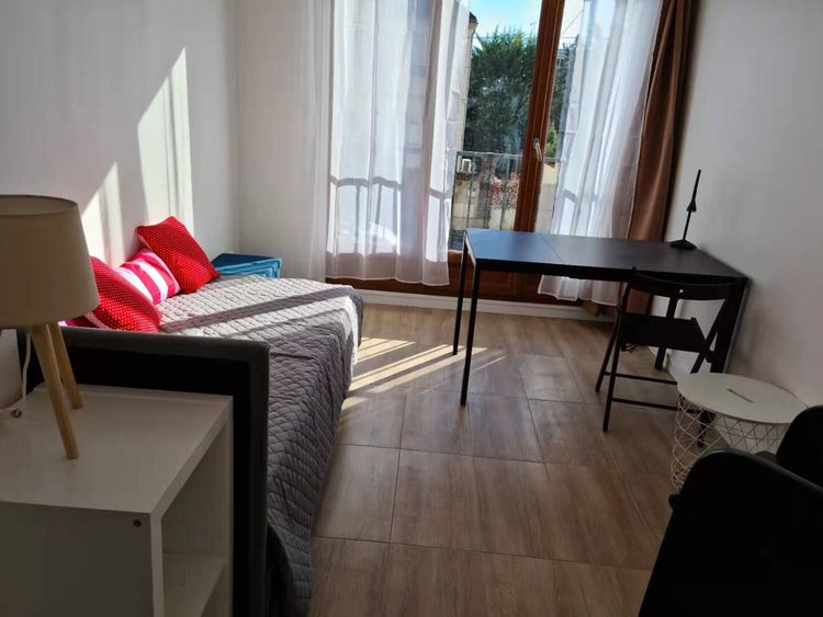 Room 2