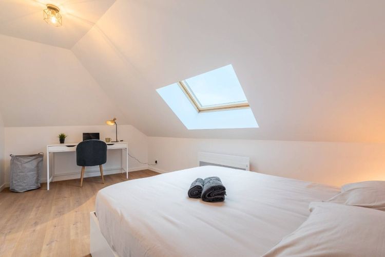 Room 10