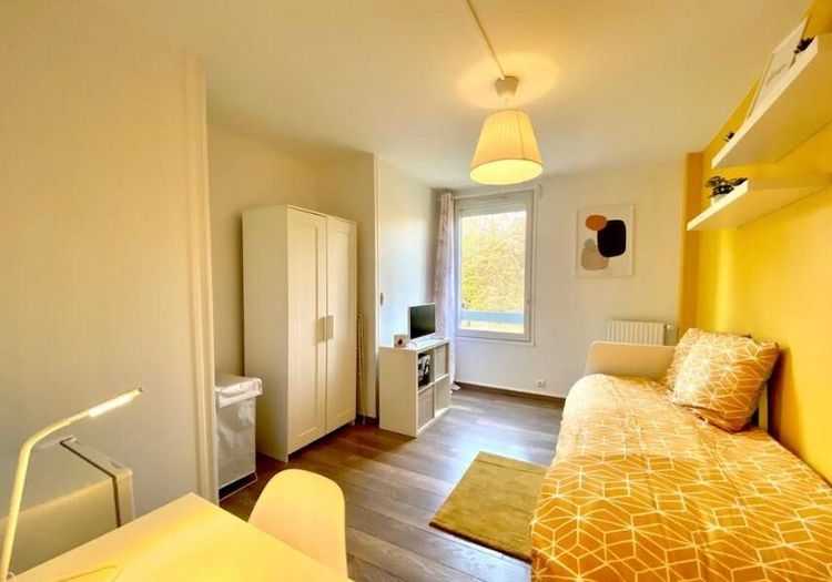 Room 2