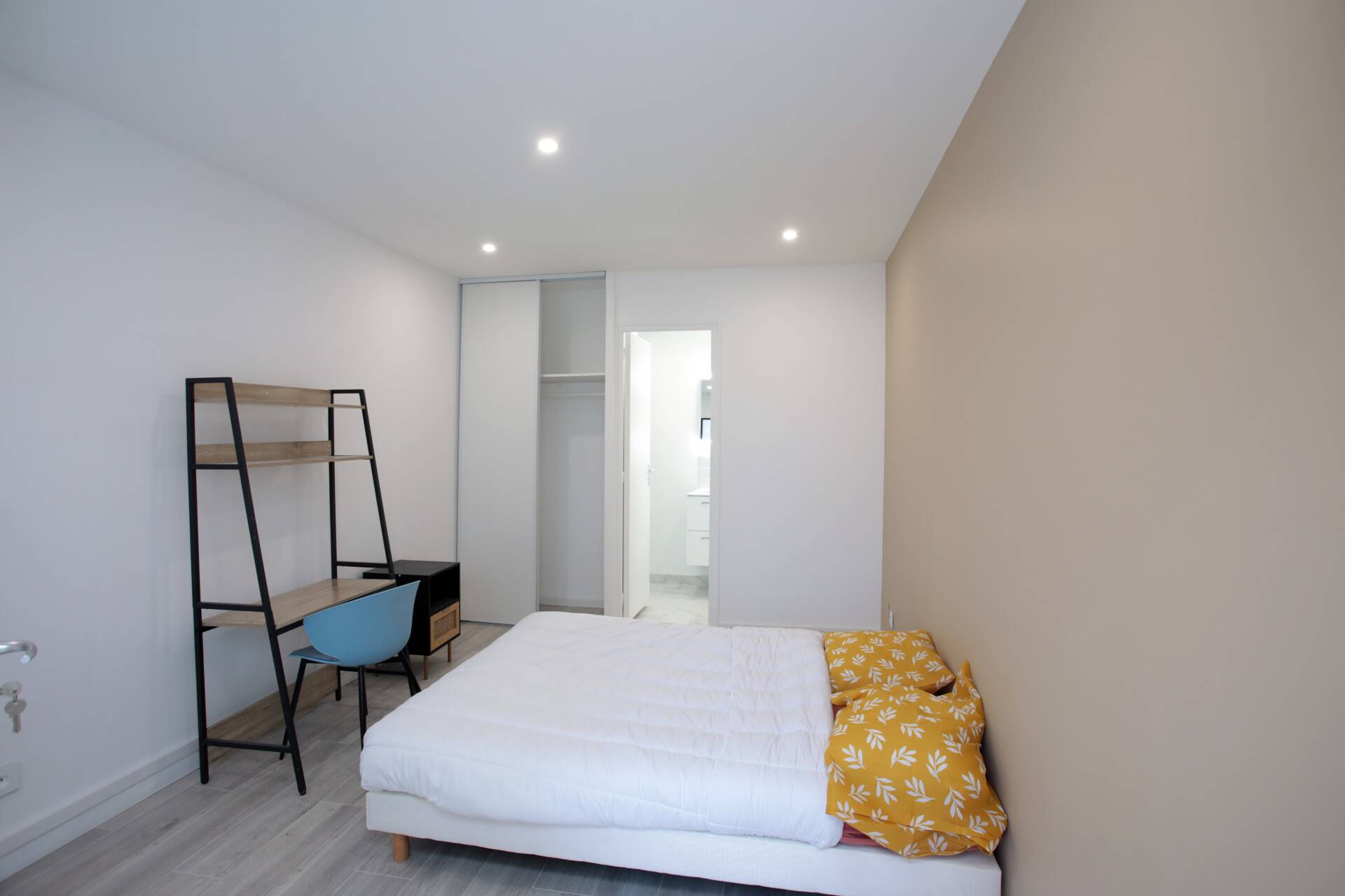 Room 2