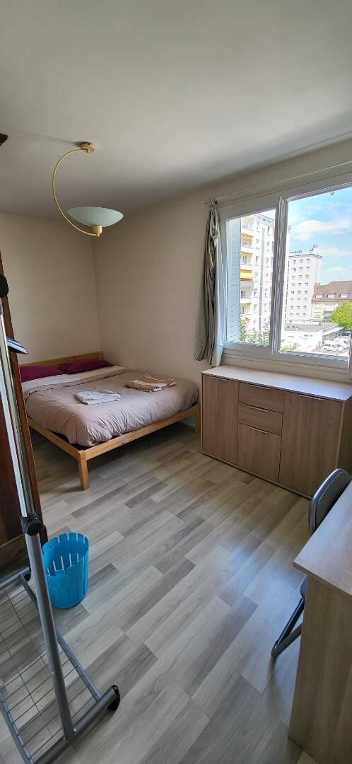 Room 3