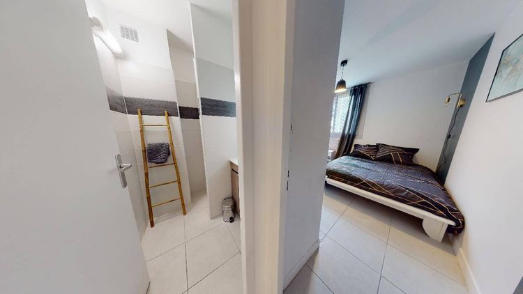 Room 1
