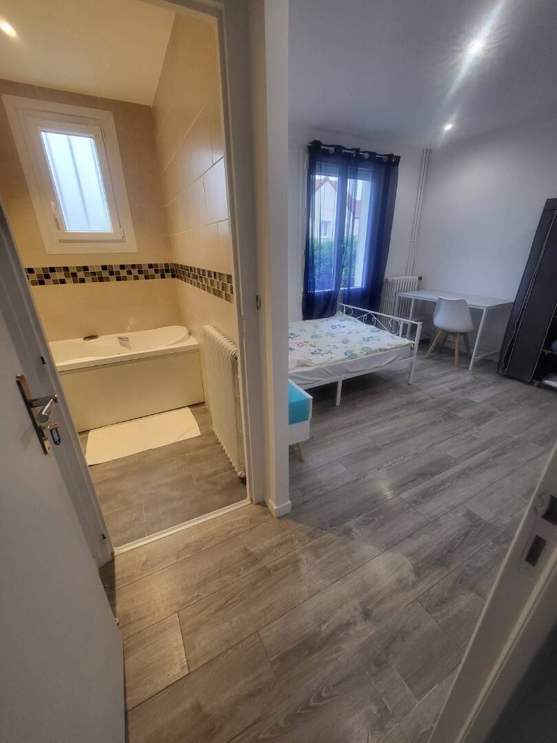 Room 1