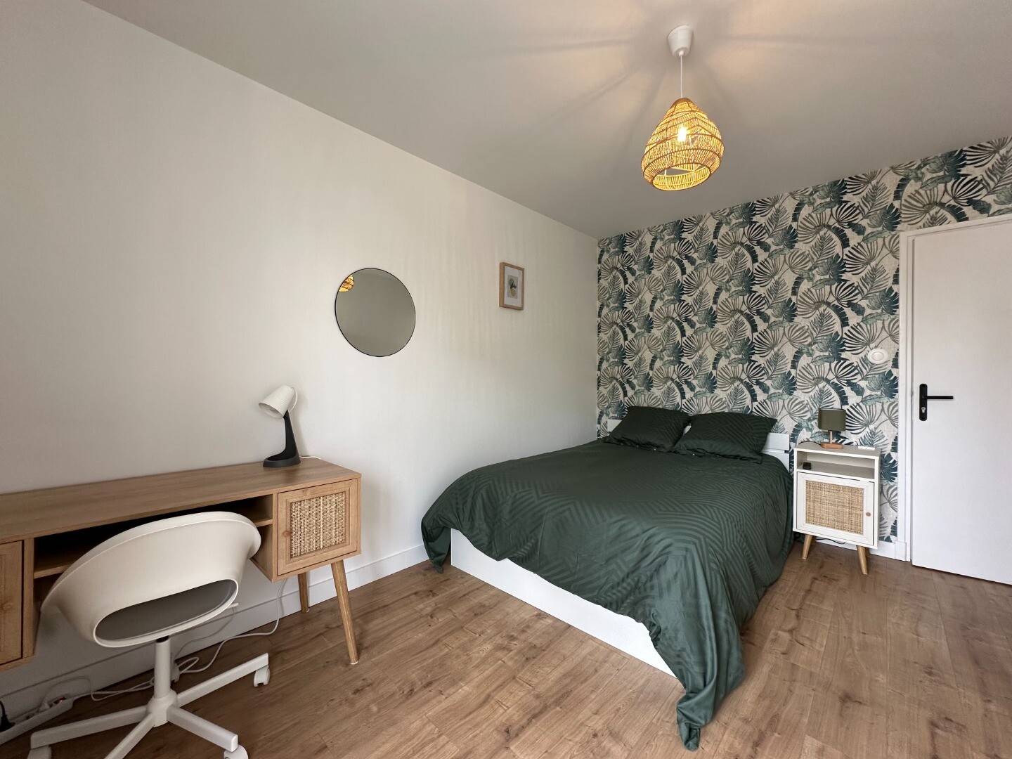 Room 4