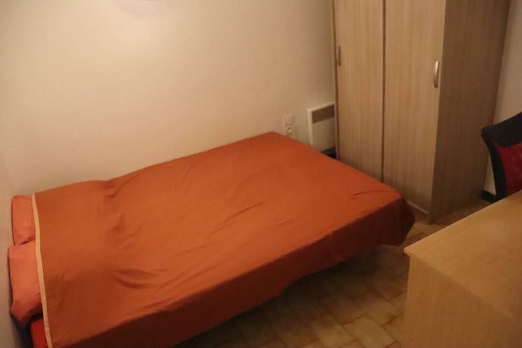 Room 1