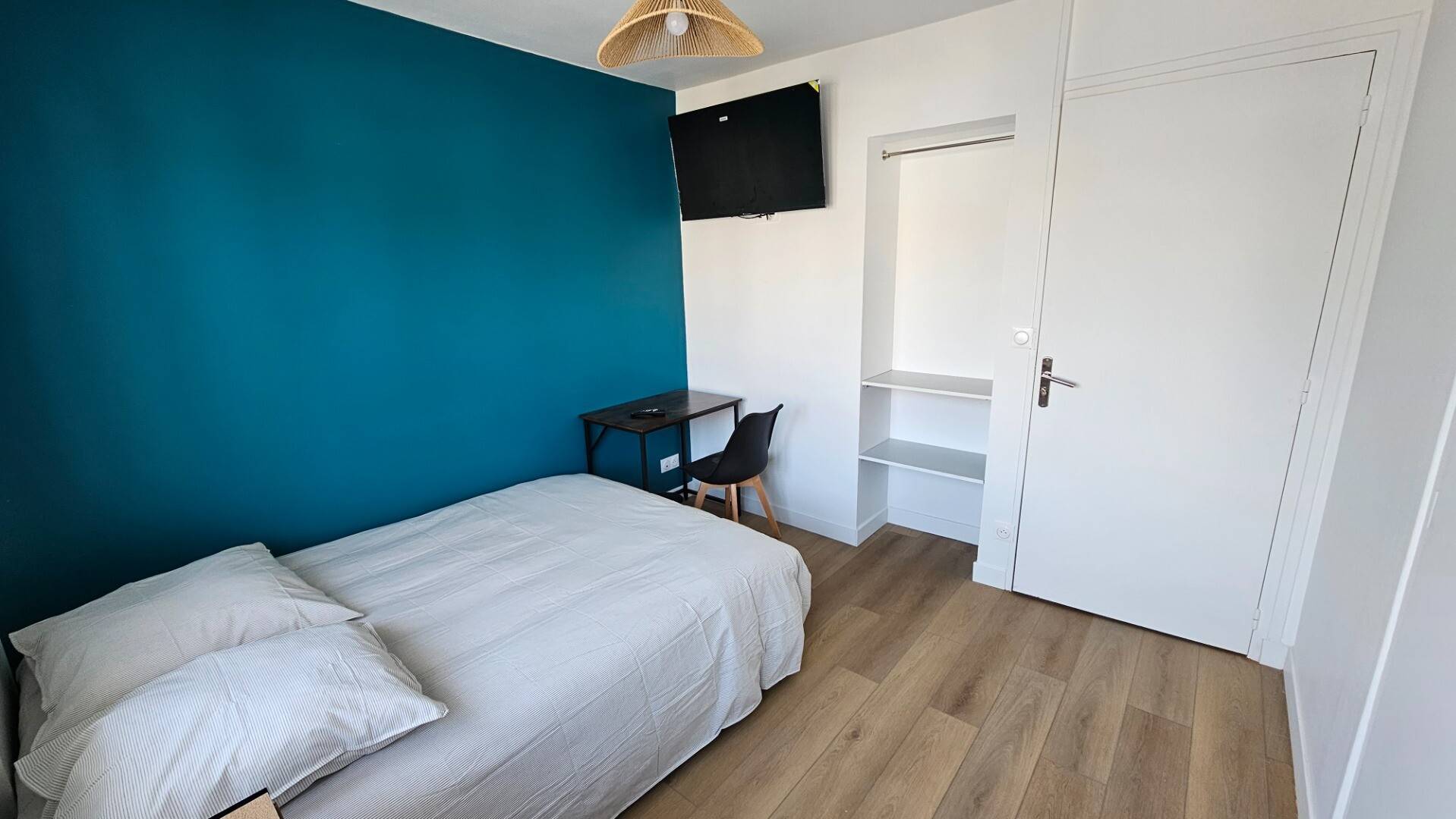 Room 1