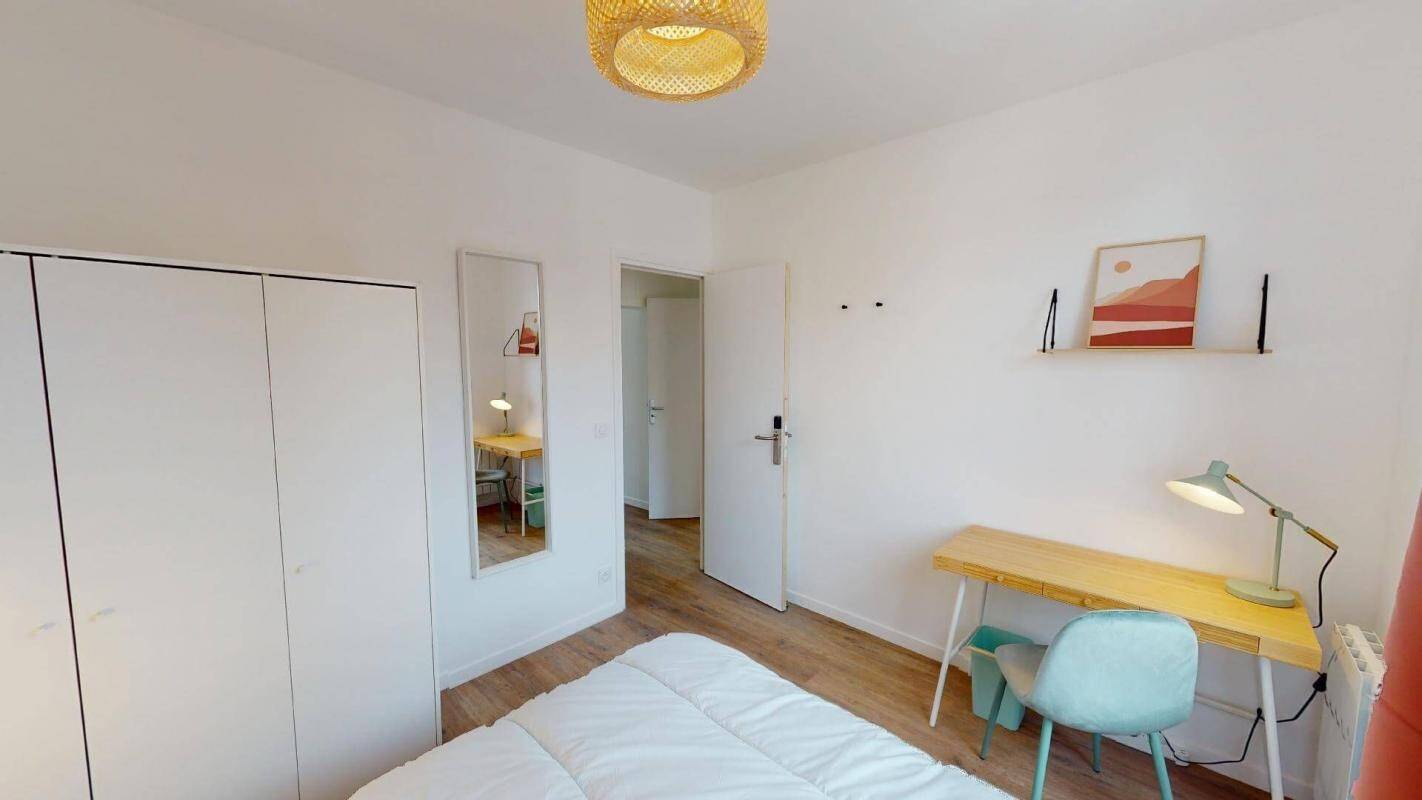 Room 5