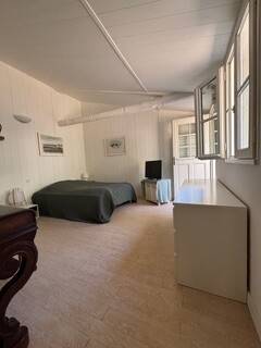Room 1