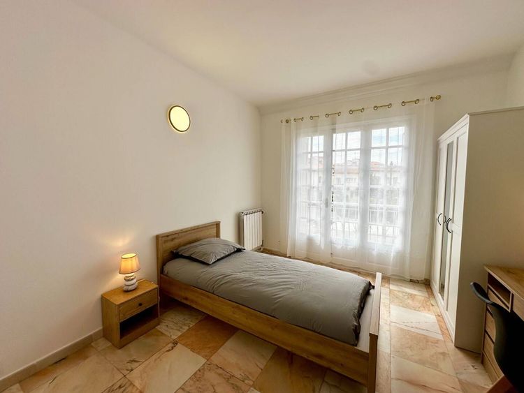 Room 2