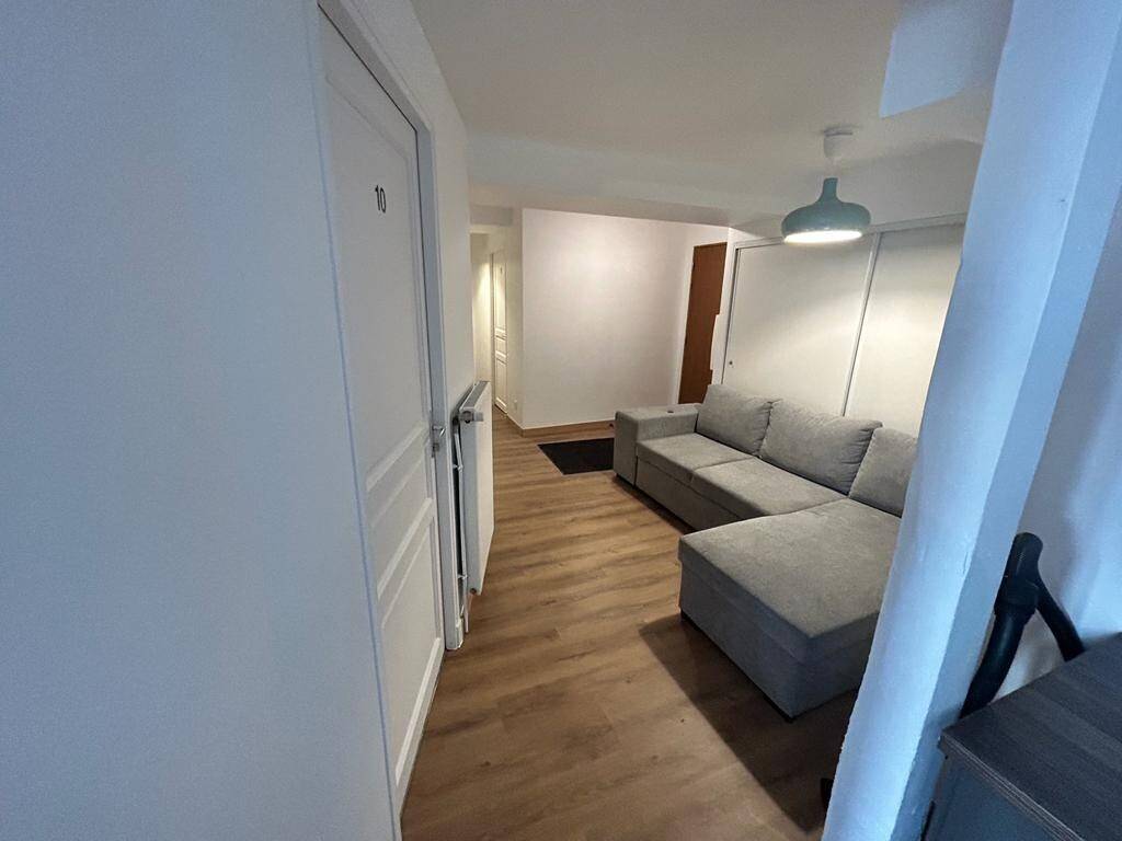 Room 5