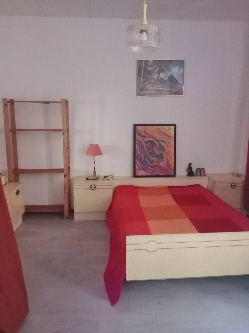 Room 1