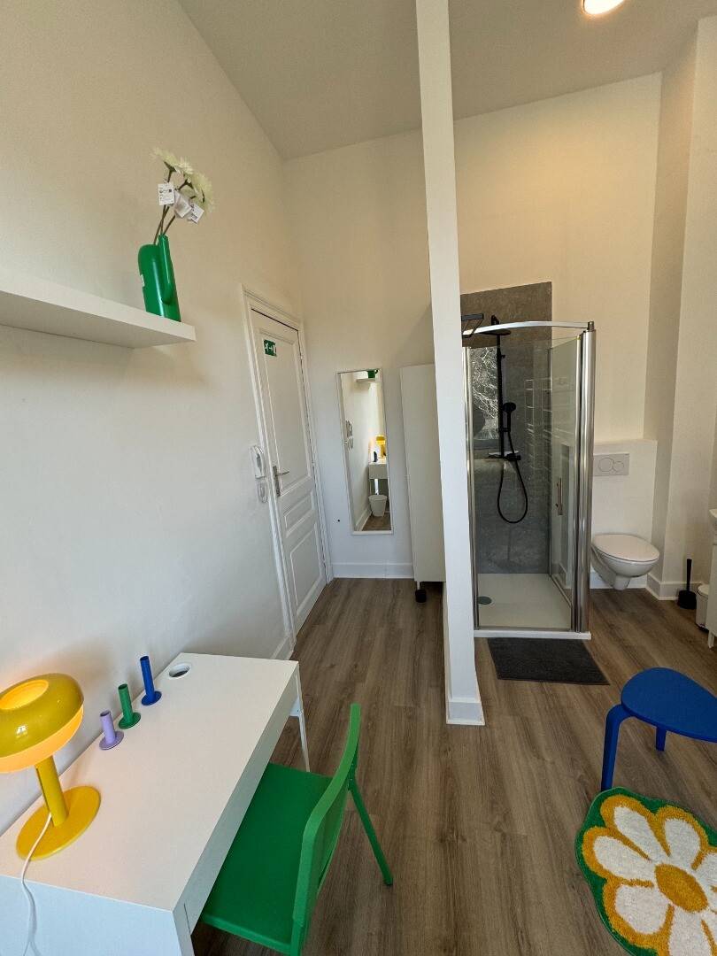 Room 2