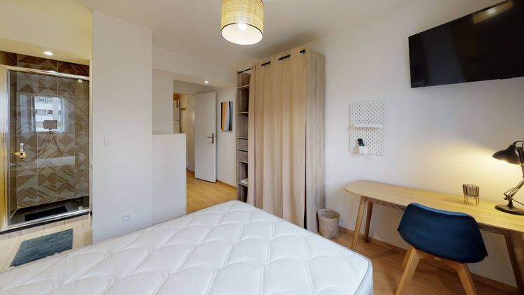 Room 1