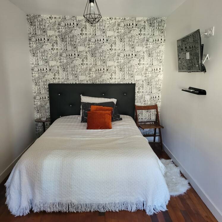 Room 6