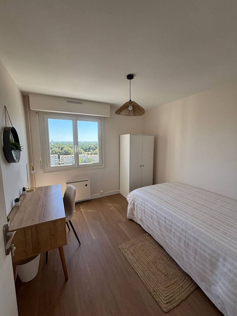 Room 4