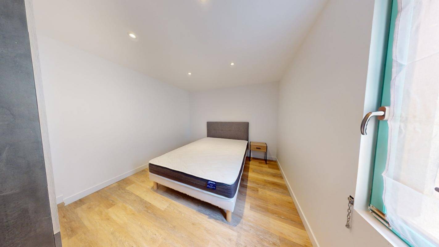 Room 1