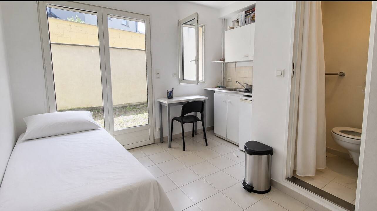 Room 1