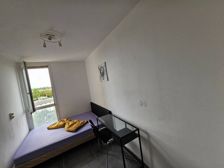 Room 1