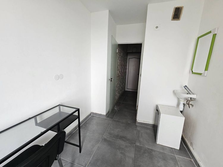 Room 1