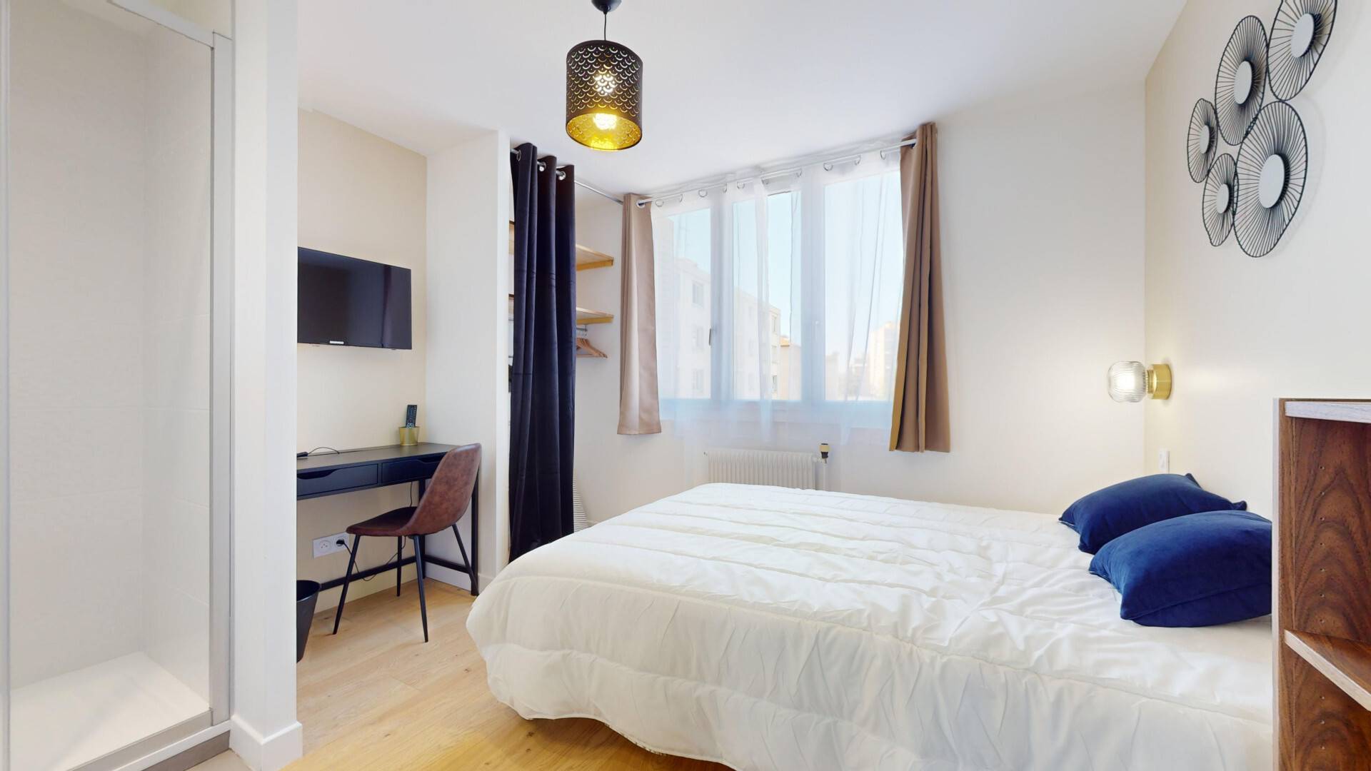 Room 1