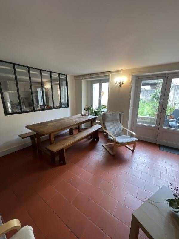 Room 5