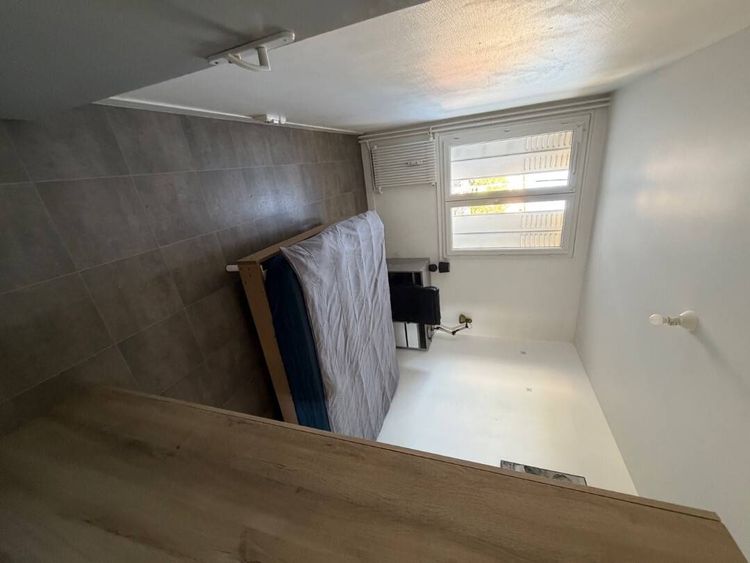 Room 2