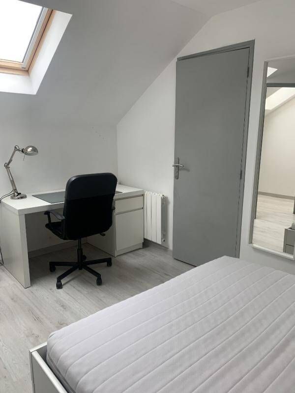 Room 7