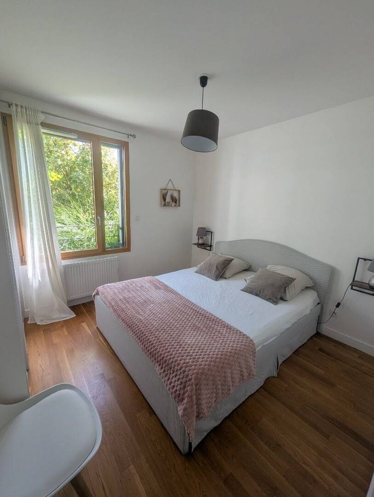 Room 1