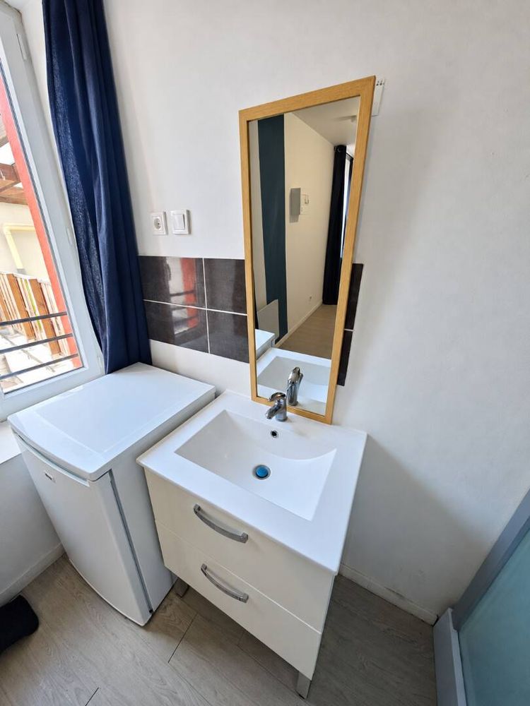 Room 1