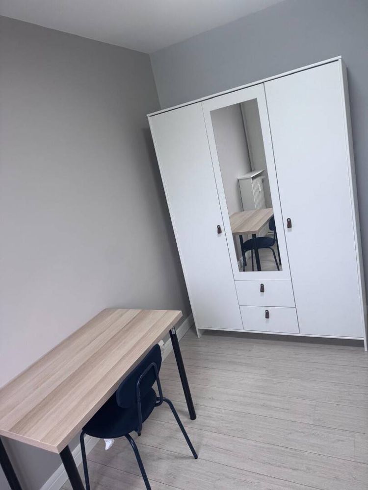 Room 1
