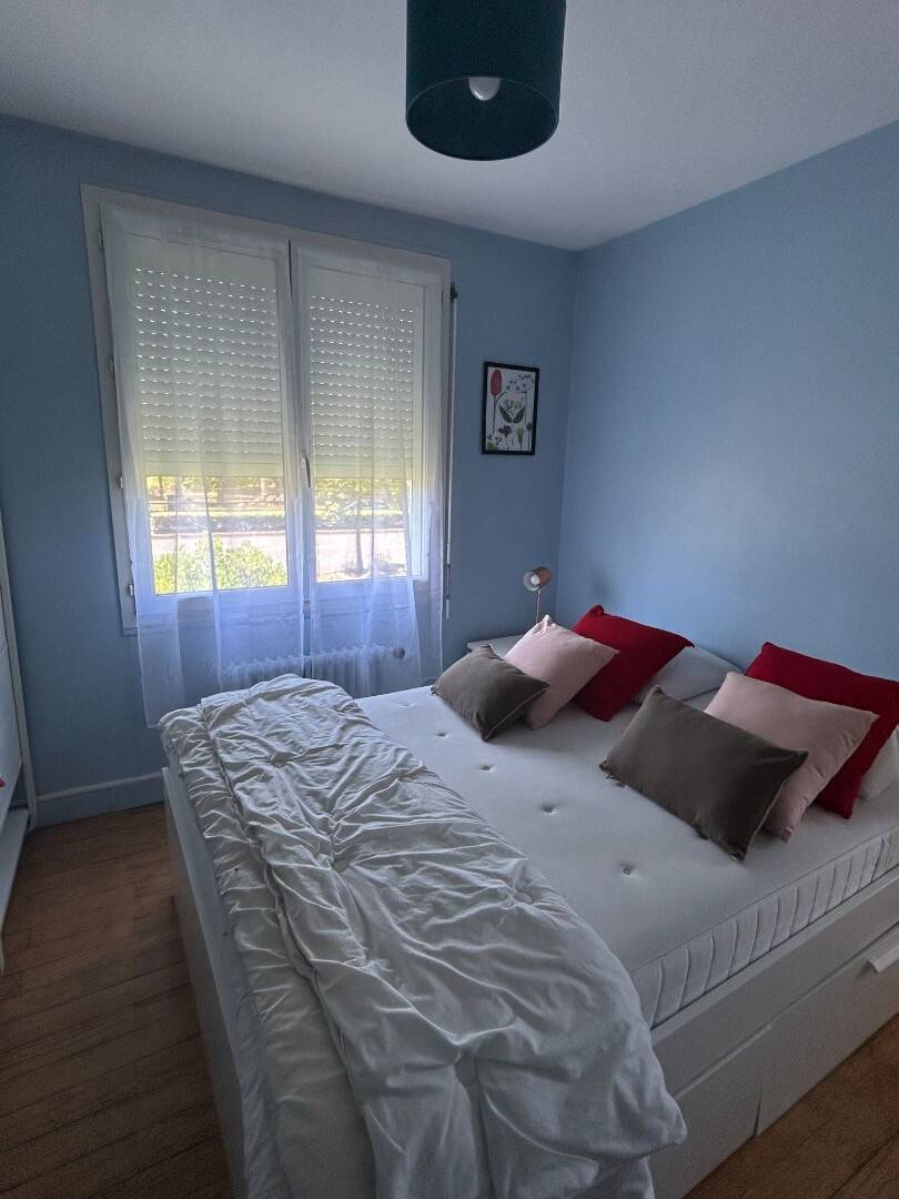 Room 1