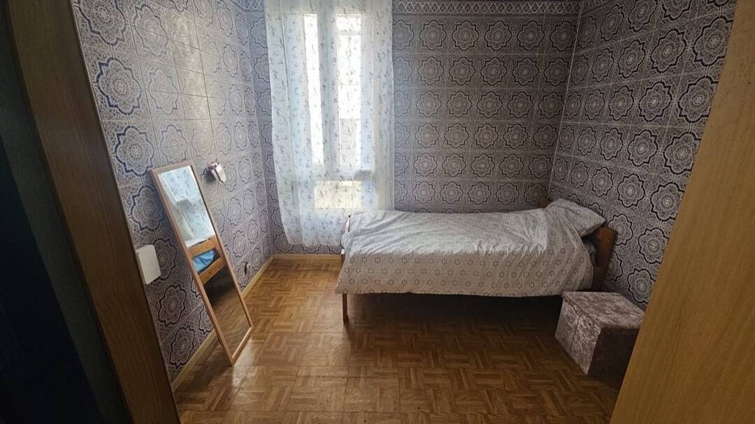 Room 1