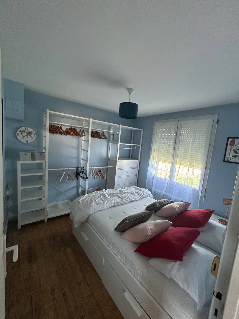 Room 1