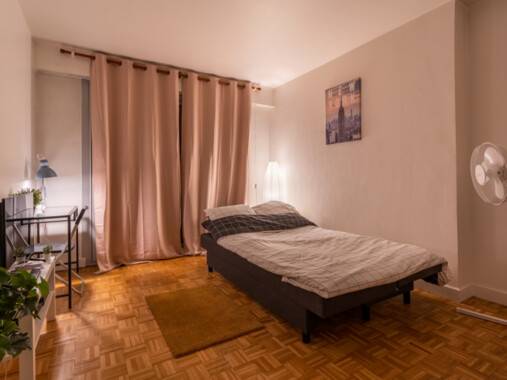 Studio of 29m² Paris | Studapart